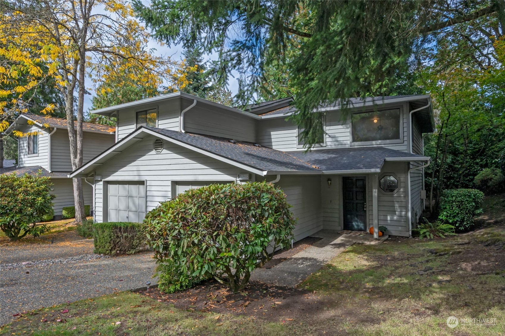 42nd Ct, Redmond, WA 98052