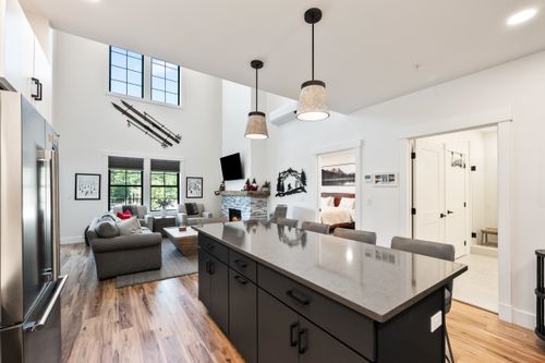 314-239 Skimobile Rd, North Conway, NH, 03860-5295 | Card Image