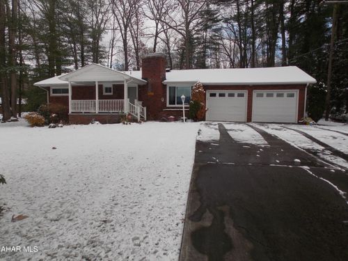 1933 Bellmeade Dr, Altoona, PA, 16602-7501 | Card Image