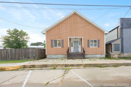 111 S Viking Vie, LEE, IL, 60530-9026 | Card Image