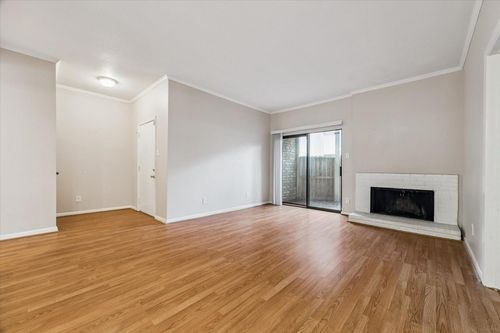 apt-19-8100 Cambridge St, Houston, TX, 77054-3107 | Card Image