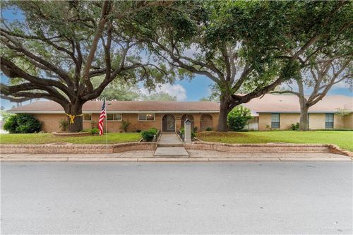 1512 Shasta Ave, Mcallen, TX, 78504-4600 | Card Image