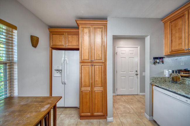 APT-325 - 5265 E Bay Dr, Condo with 2 bedrooms, 2 bathrooms and null parking in CLEARWATER FL | Image 17