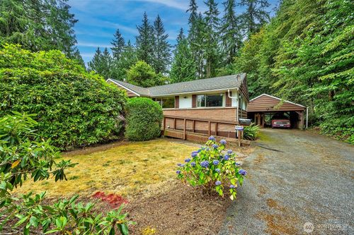 13819 Ne 80th St, Redmond, WA, 98052-4040 | Card Image