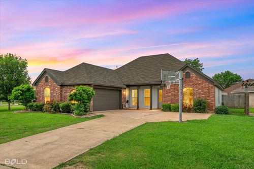 5510 Meadowsweet Cir, Bossier City, LA, 71112-8820 | Card Image