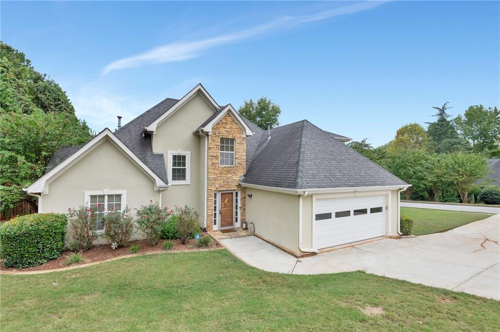 Lawton Ridge Dr, Lawrenceville, GA 30045