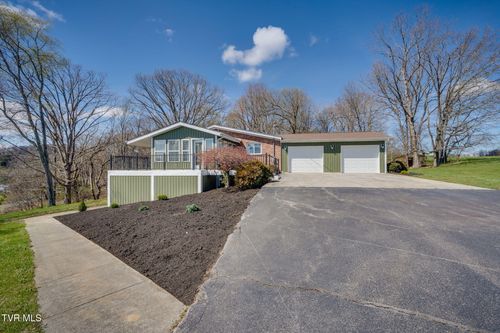 1405 Dover Rd, Morristown, TN, 37813-1310 | Card Image