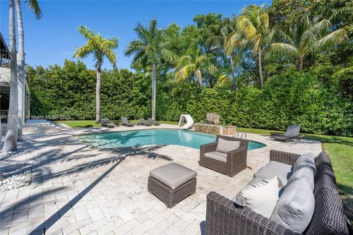 31 Island Dr, Key Biscayne, FL, 33149-2714 | Card Image