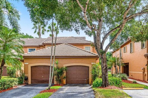 1588-1588 Veracruz Ln, Weston, FL, 33327-1733 | Card Image