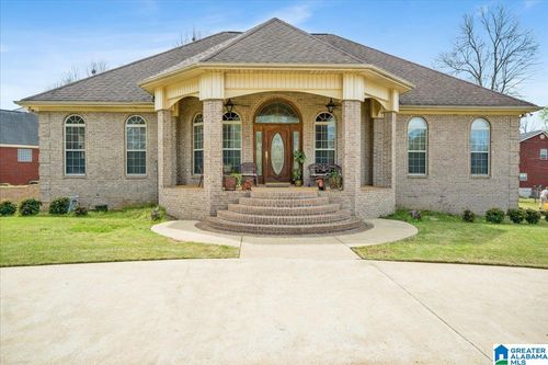 6443 Aspen Ln, HUEYTOWN, AL, 35023-6702 | Card Image