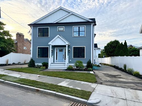 199-199 Lexington St, Watertown, MA, 02472 | Card Image