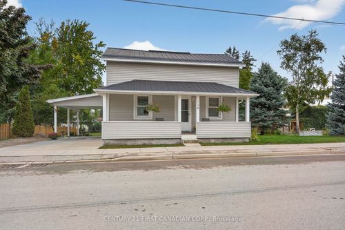 139 Centre St, Dashwood, ON, N0M1N0 | Card Image