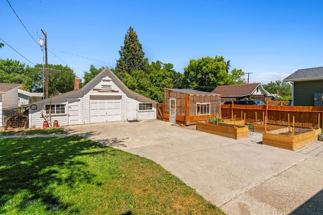 220 S 4 Th St, House other with 3 bedrooms, 2 bathrooms and null parking in Manhattan MT | Image 69