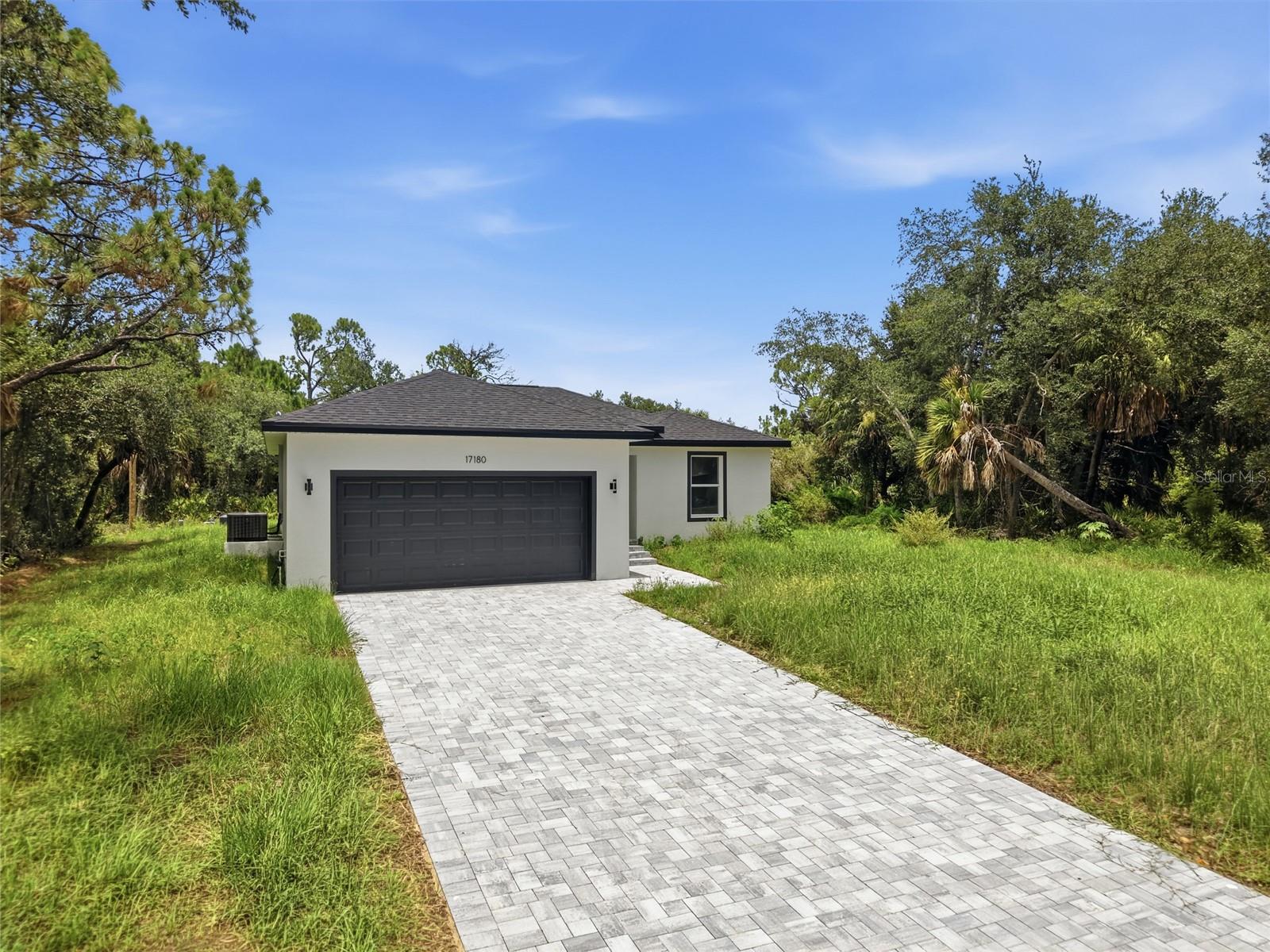 Residential Lease in PORT CHARLOTTE 2