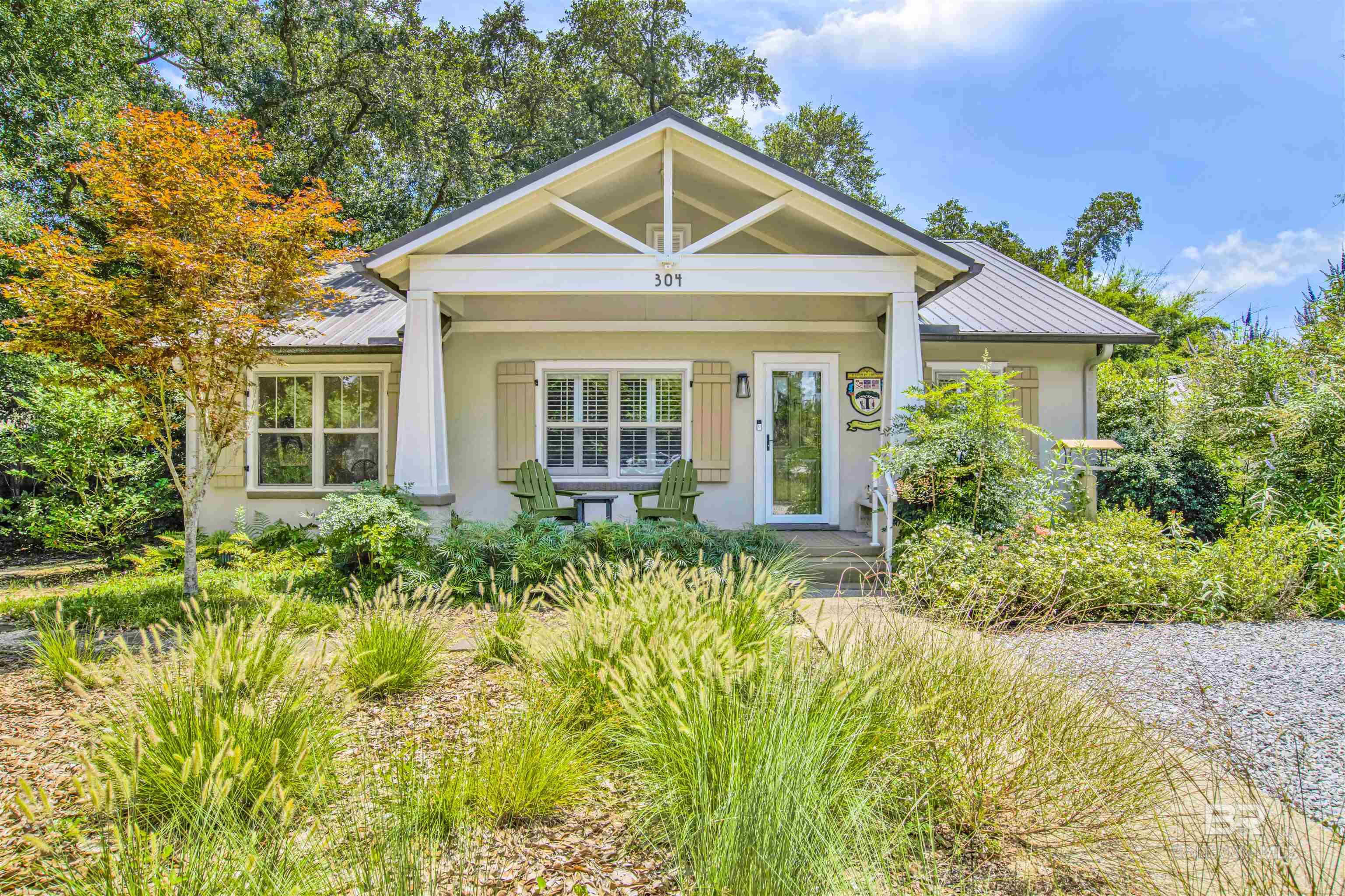 Nichols Ave, Fairhope, AL 36532