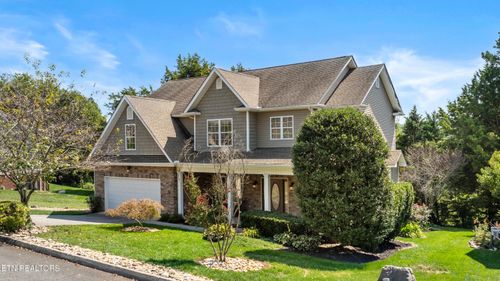 10442 Ivy Hollow Dr, Knoxville, TN, 37931-3141 | Card Image
