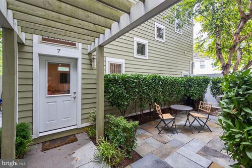 apt-7-762 Park Rd Nw, WASHINGTON, DC, 20010-1690 | Card Image