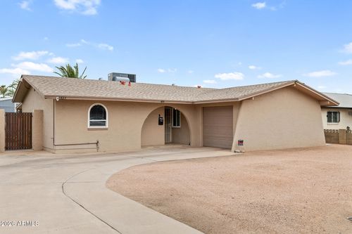 1823 E Brookdale St, Mesa, AZ, 85203-8215 | Card Image