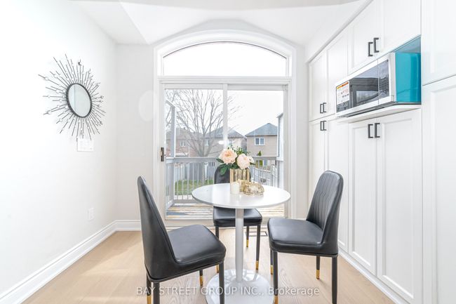 15A Silver Stream Ave, House attached with 3 bedrooms, 4 bathrooms and 2 parking in Richmond Hill ON | Image 12