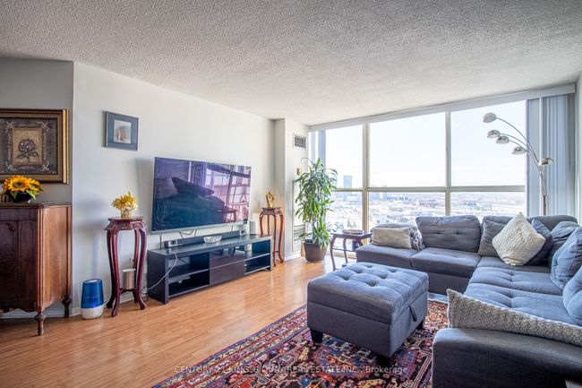 1911 - 4185 Shipp Dr, Condo with 2 bedrooms, 2 bathrooms and null parking in Mississauga ON | Image 9