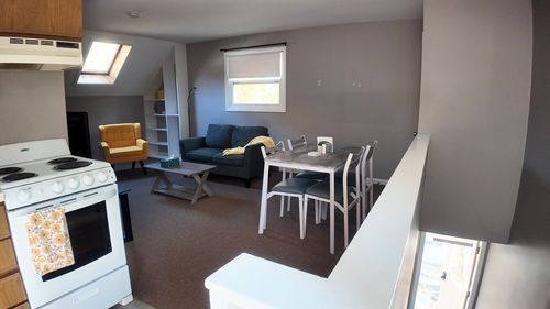 50 Forest St, Bridgewater, MA, 02324-2907 | Card Image