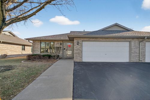 2700-2700 Eagle Dr, Joliet, IL, 60436-1095 | Card Image