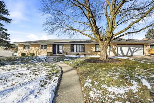 126 Shirley Ave, Rochelle, IL, 61068-2136 | Card Image
