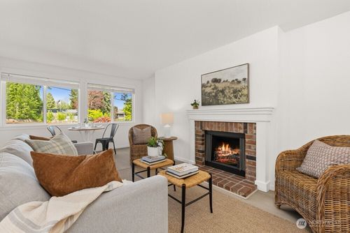 a2-5822 N 35th St, Tacoma, WA, 98407-6707 | Card Image