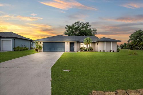 299 Rotonda Cir, ROTONDA WEST, FL, 33947-2150 | Card Image