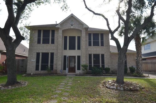 8815 Barron Wood Cir, Houston, TX, 77083-6515 | Card Image
