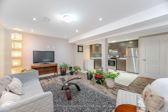 458 Pozbou Cres, House other with 6 bedrooms, 4 bathrooms and 2 parking in Milton ON | Image 38