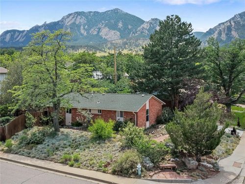 3290 Darley Ave, Boulder, CO, 80305-6412 | Card Image