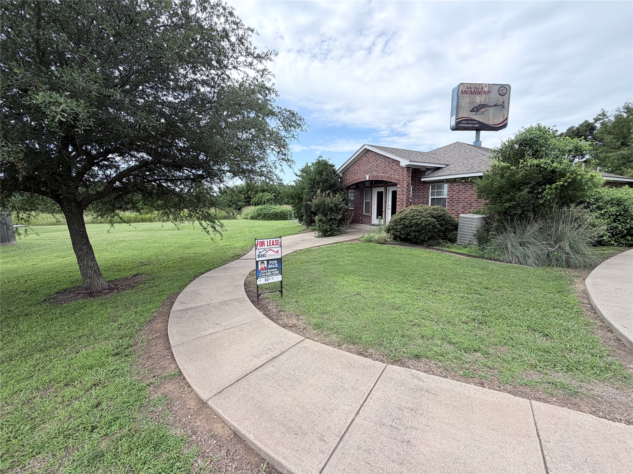 Commercial Lease in Sherman