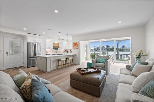 k2-3400 Gulf Shore Blvd N, NAPLES, FL, 34103-4605 | Card Image