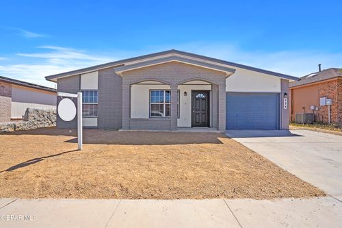 624 Villa Victoria Dr, Horizon City, TX, 79928-5854 | Card Image