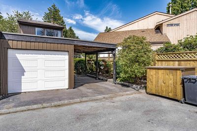 3035 Ashbrook Pl, House other with 2 bedrooms, 1 bathrooms and 2 parking in Coquitlam BC | Image 2