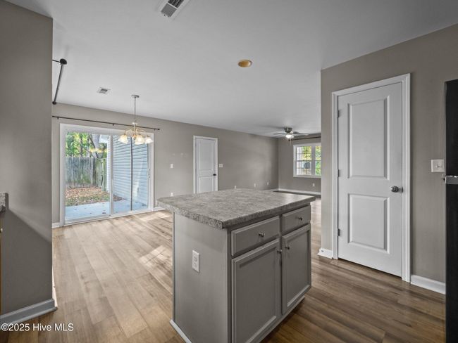 204 Julia Ct, House other with 3 bedrooms, 2 bathrooms and 2 parking in Jacksonville NC | Image 8