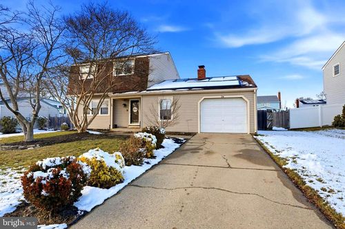 24 Brandywine Rd, Clementon, NJ, 08021-7468 | Card Image