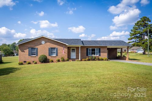 204 Martin Pl, Hildebran, NC, 28637-8392 | Card Image