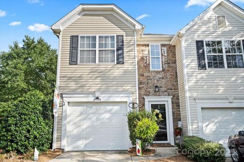 2103 Midnight Blue Ln, Fort Mill, SC, 29708-8317 | Card Image