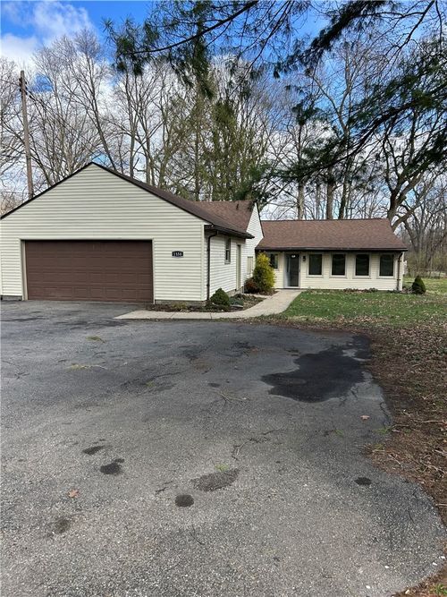 1358 Hanes Rd, Beavercreek, OH, 45434-6507 | Card Image