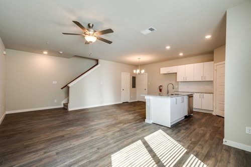 748 Fallow Dr, Venus, TX, 76084-2163 | Card Image