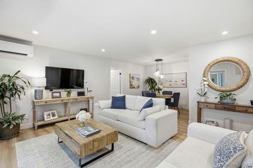 858 E Ave, Coronado, CA, 92118-2154 | Card Image