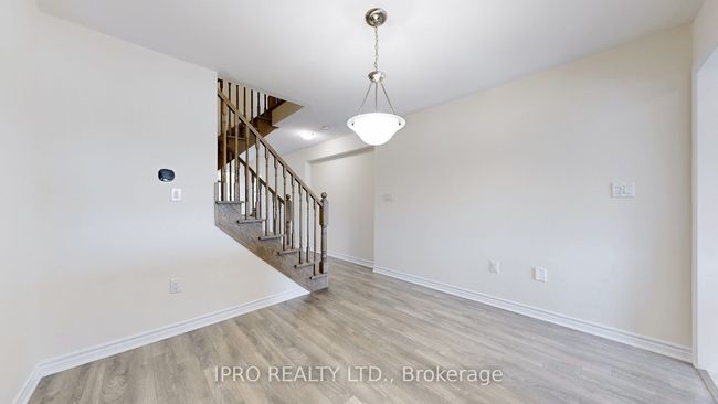 1145 Dragonfly Ave, House attached with 3 bedrooms, 3 bathrooms and 1 parking in Pickering ON | Image 9