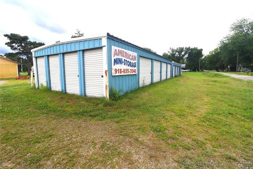 109 N Kentucky Ave, Bokoshe, OK, 74930-2645 | Card Image