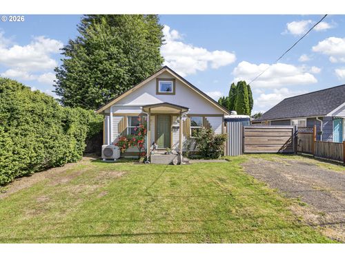 105 Ineer St, Kelso, WA, 98626-3735 | Card Image