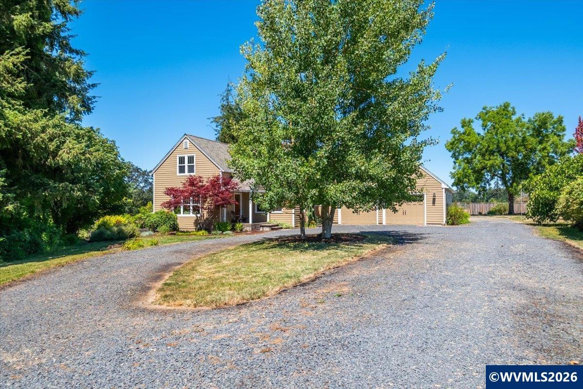 Residential in Amity