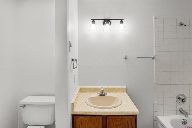 APT-2 - 3211 W 5 Th Ave, Condo with 2 bedrooms, 2 bathrooms and null parking in Durango CO | Image 13