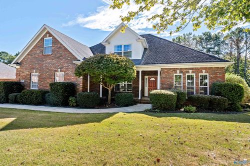 251 Cheswick Dr, Madison, AL, 35757-8712 | Card Image