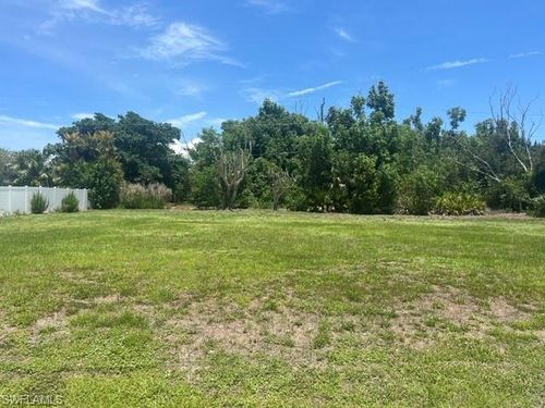 5840 Kingfish Rd, BOKEELIA, FL, 33922-2830 | Card Image